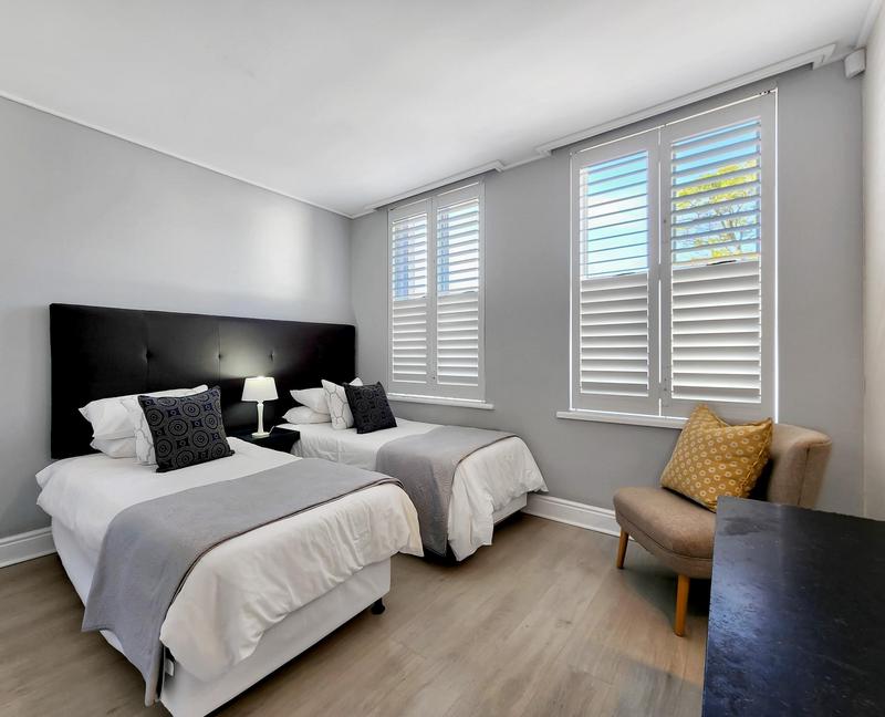 To Let 2 Bedroom Property for Rent in Rondebosch Western Cape